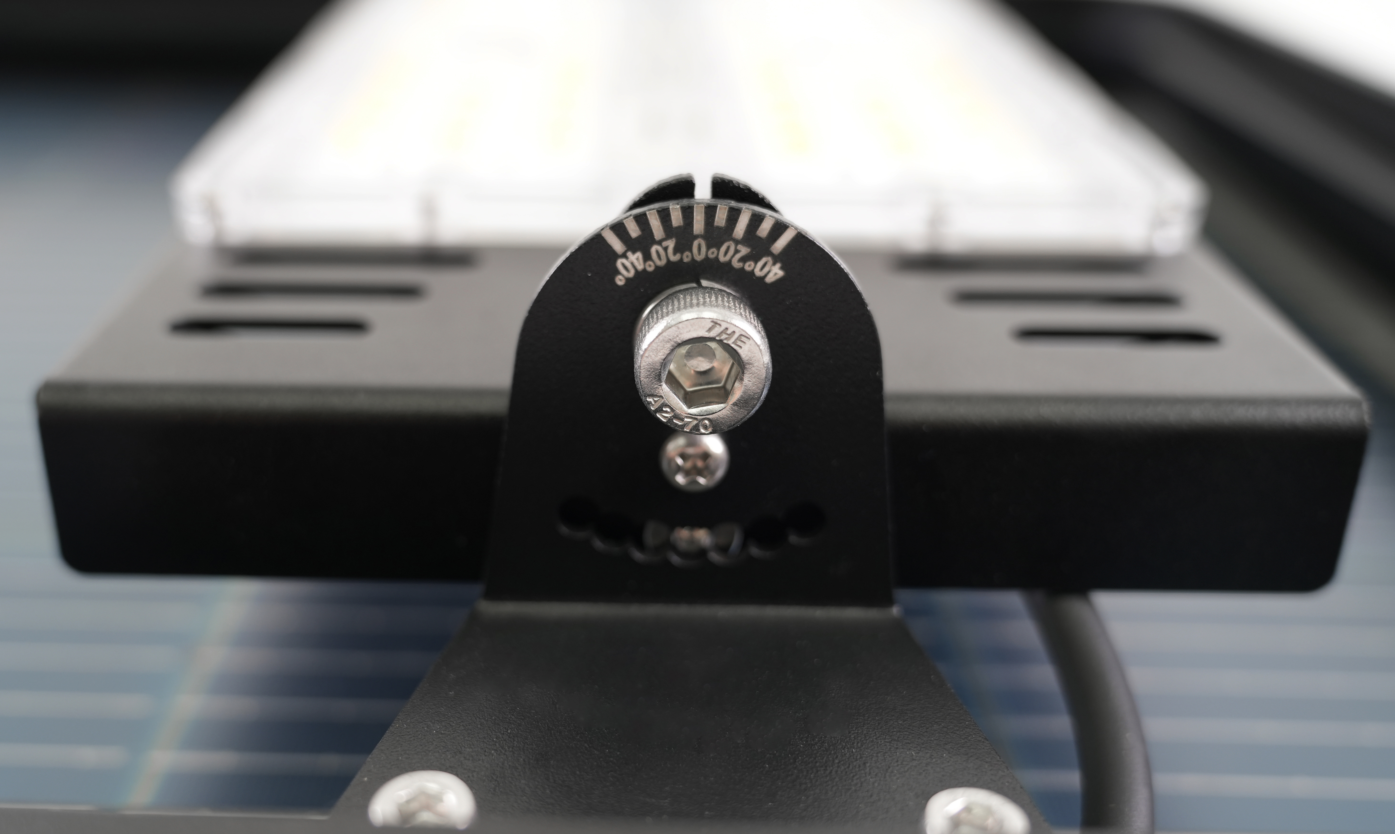 HALCYON III - Heavy-Duty Solar LED Road Light,Siam Hiet | Lighting ,HALCYON III - Heavy-Duty Solar LED Road Light