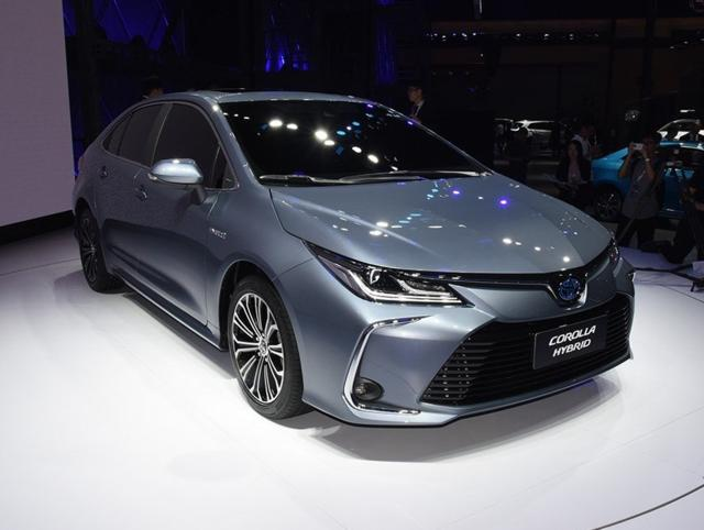 Corolla,,Corolla