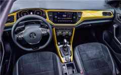 Volkswagen T-Roc,,Volkswagen T-Roc