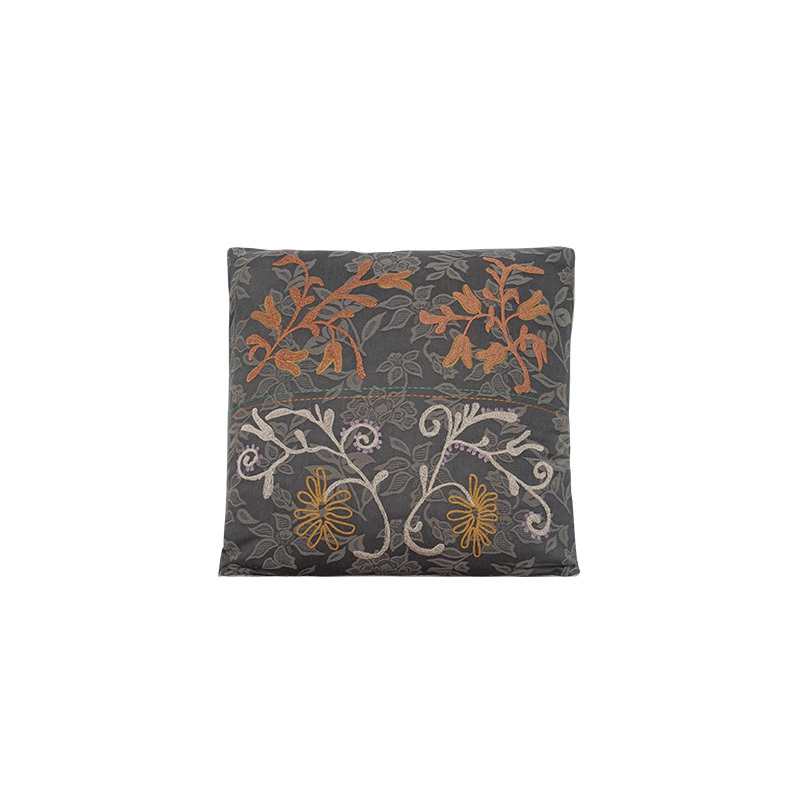Embroidered‌ Throw pillow‌