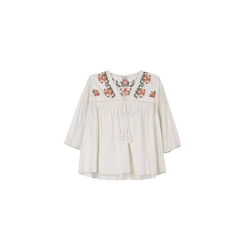 100% cotton Embroidered designs shirt