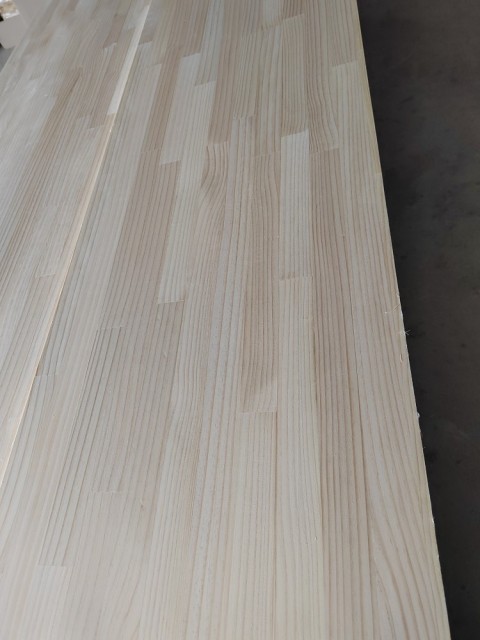 Radiata Pine Solid Wood Board Manufacturer & Wholesale Supplier, ROYUE Material,Radiata Pine Solid Wood Board Manufacturer & Wholesale Supplier