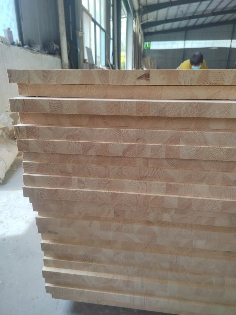 Red Pine Solid Wood Board Manufacturer & Wholesale Supplier, ROYUE Material,Paulownia Rubberwood Acacia Pine Finger Joint Board 12mm 15mm 18mm 25mm 33mm 38mm 50mm AA AB AC BC Grade Finger Jointed Boards