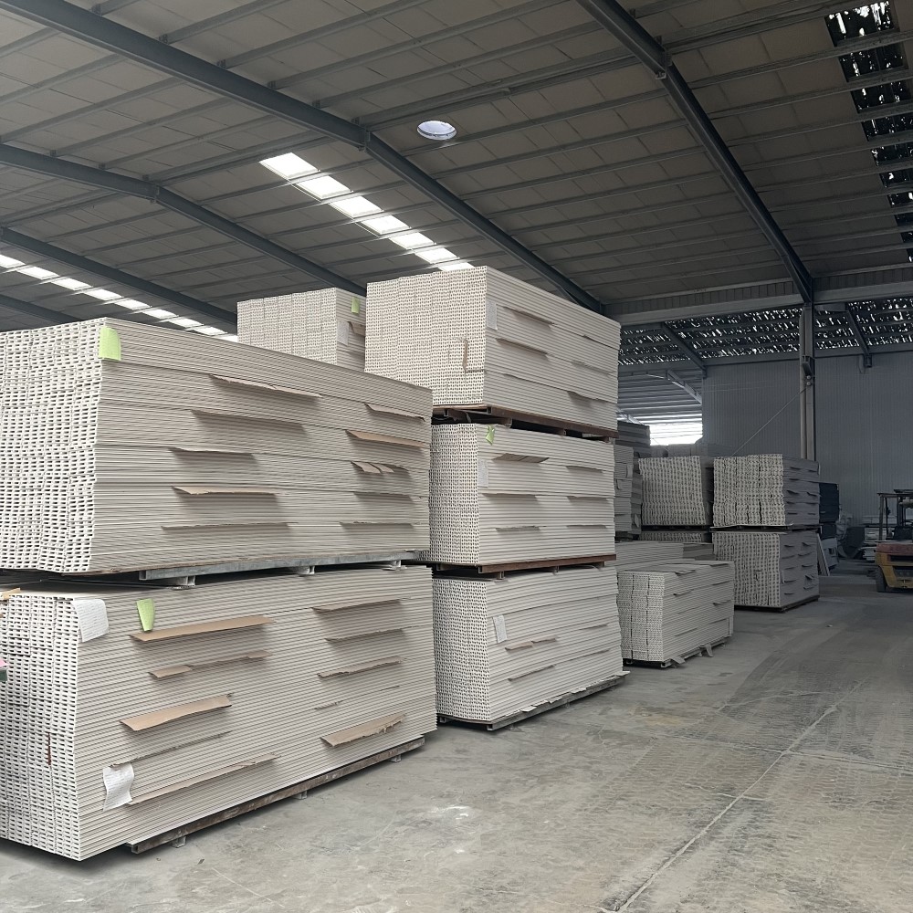 Base board inventory - raw material stockpile