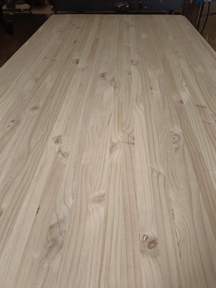 Cheap Price Wholesale Radiata Pine Finger Joint Pine Panel Grade BB, ROYUE Material,Cheap Price Wholesale Radiata Pine Finger Joint Pine Panel Grade BB