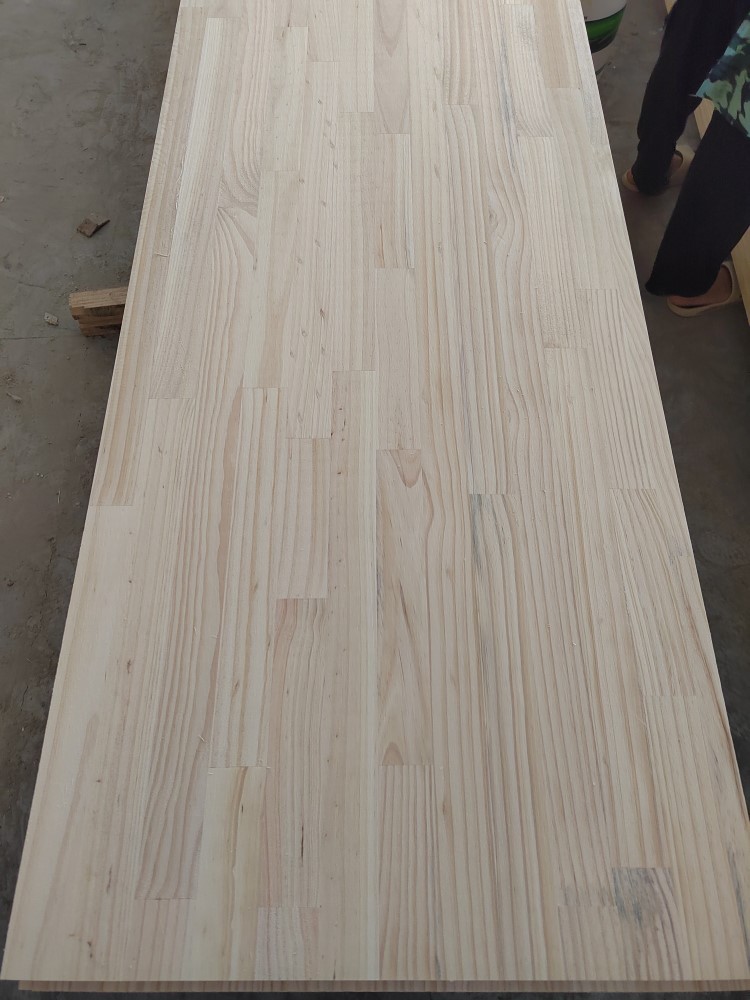 Wholesale BB Grade Radiata Pine Edge Glued Panel/ Finger Joint Board for Furniture, ROYUE Material,Wholesale BB Grade Radiata Pine Edge Glued Pane