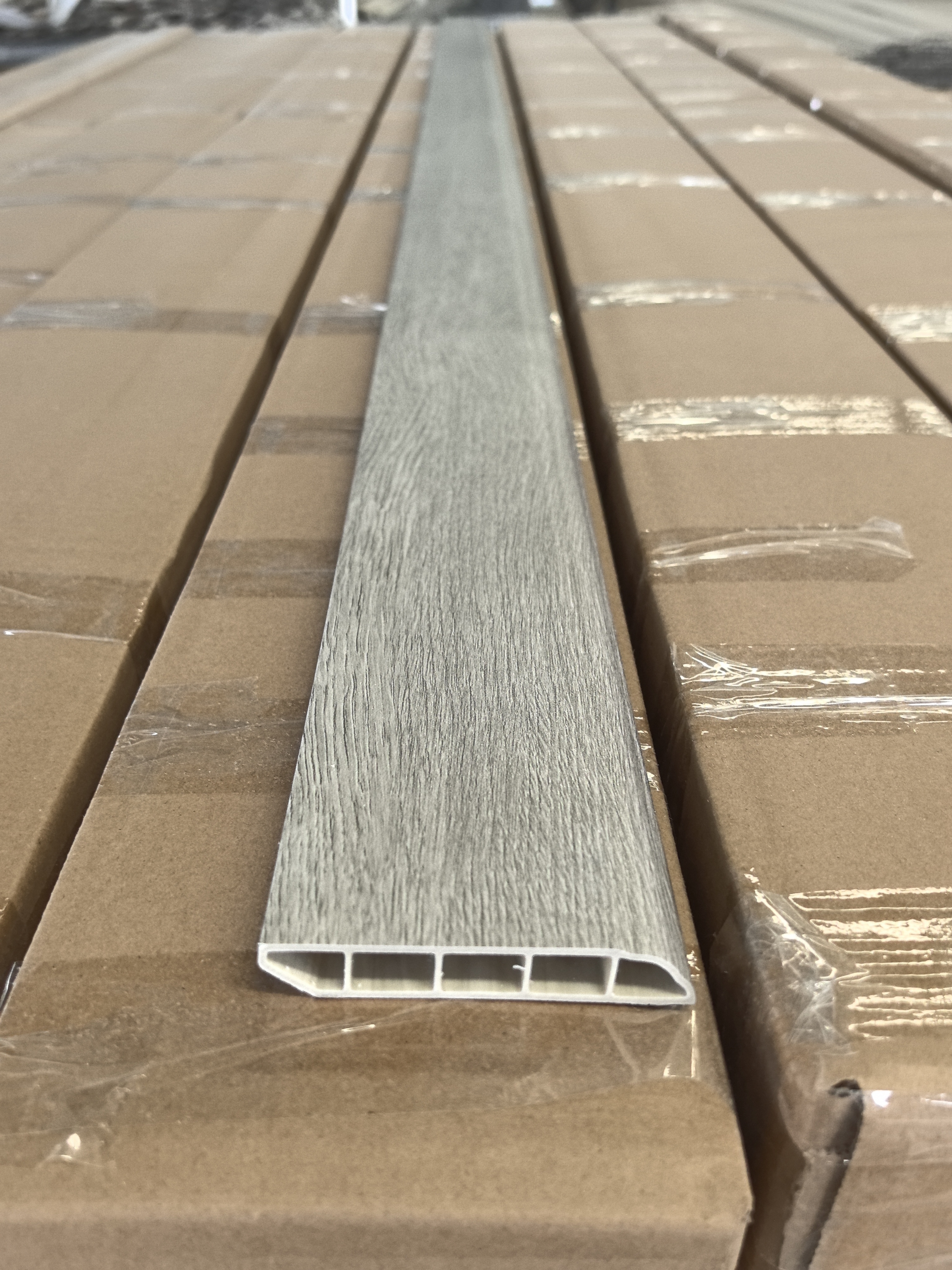 Waterproof Modern Wood Marble Grain SPC Rigid Floor, ROYUE Material,Waterproof Modern Wood Marble Grain SPC Rigid Floor Vinyl Tiles Spc Core Interlocking Click Lock Flooring for Supermarket