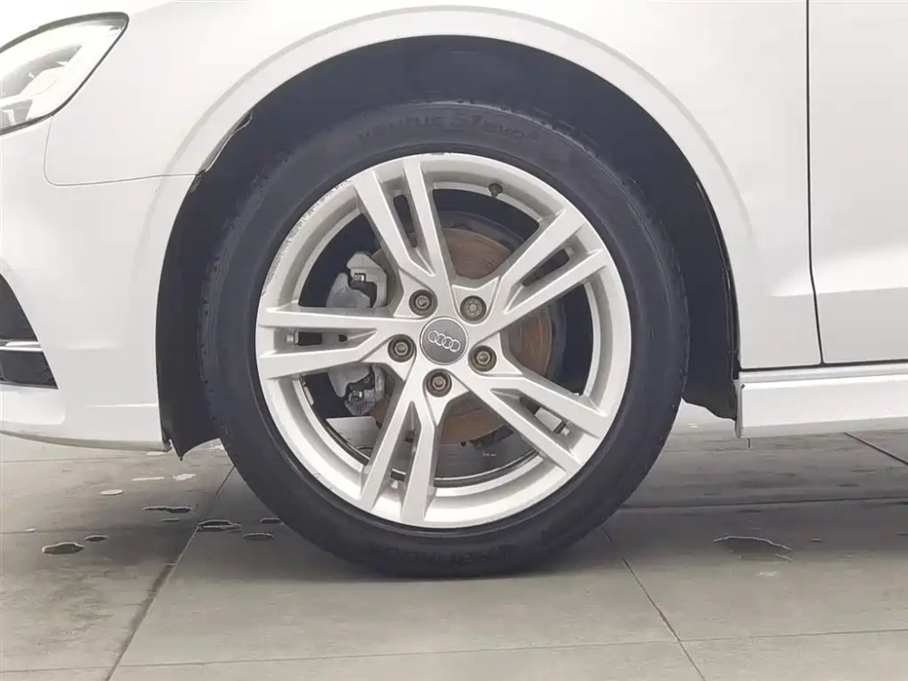 Audi Audi A3 2019 Limousine 35 TFSI Fashion China V