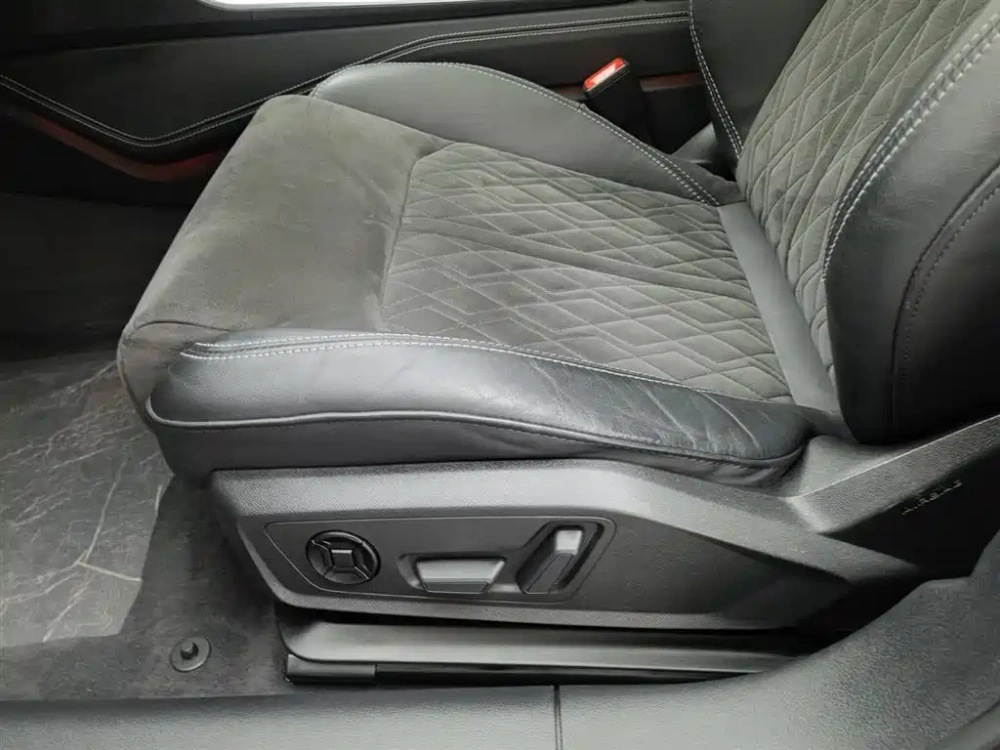 Audi Audi A6L 2020 55 TFSI quattro Exclusive Dynamic