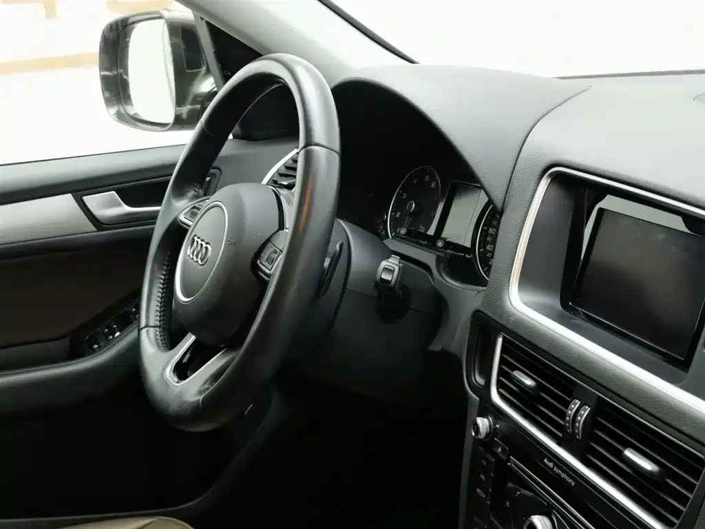 Audi Audi Q5 2017 40 TFSI Technology