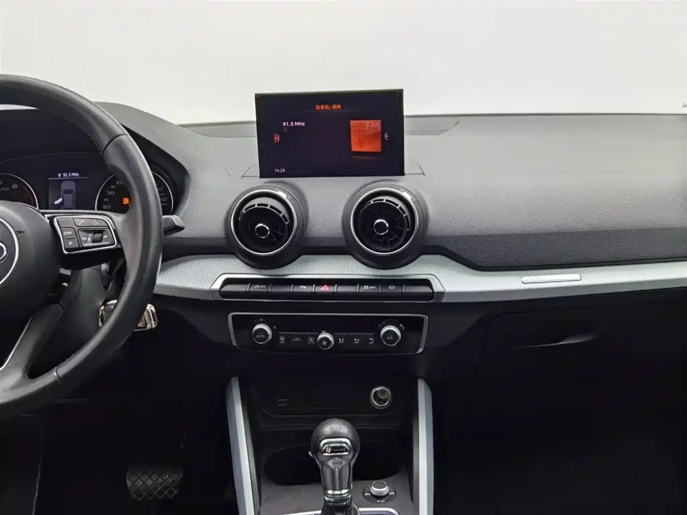 Audi Audi Q2L 2018 35 TFSI Fashion Elegance China V