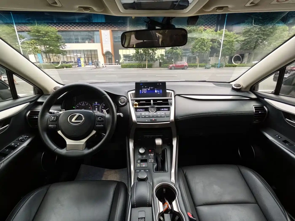 Lexus Lexus NX 2015 200t AWD F Sport