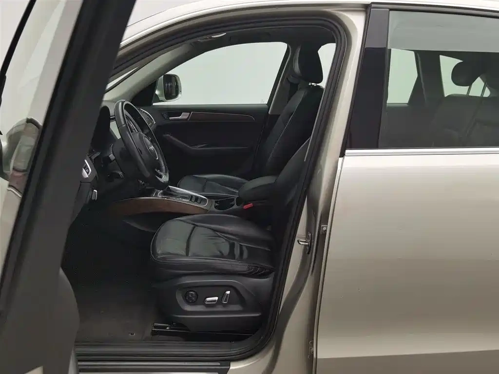 Audi Audi Q5 2015 40 TFSI Technology