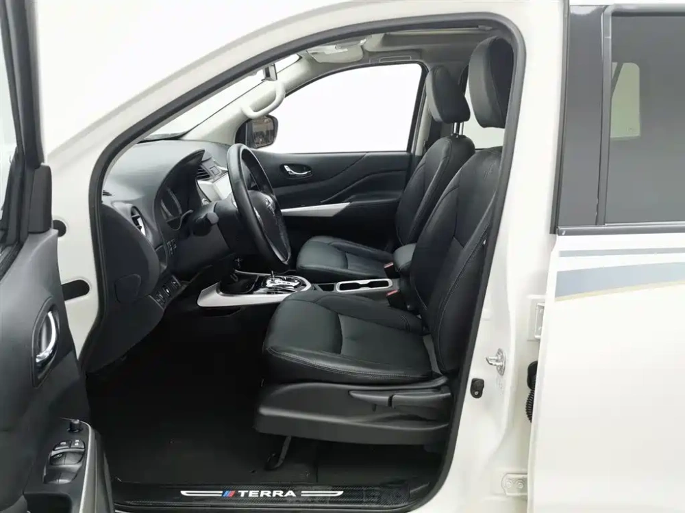 Nissan Terra 2020 2.5L XL Upper 4WD Automatic Luxury Edition