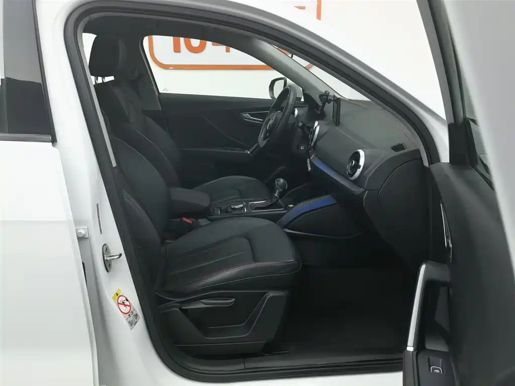 Audi Audi Q2L 2022 35 TFSI Progressive Dynamic