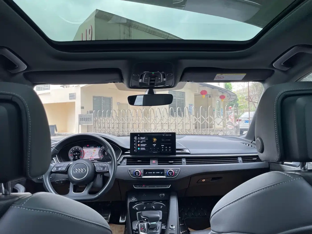 Audi Audi A4L 2023 40 TFSI Luxury Sport