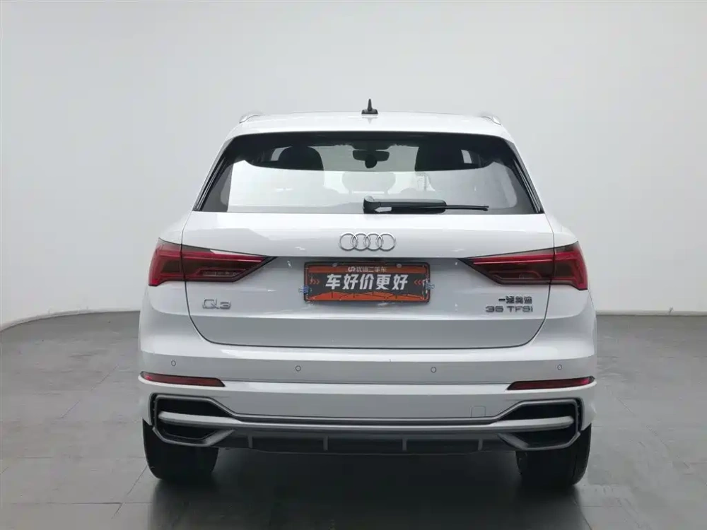 Audi Audi Q3 2021 35 TFSI Progressive Sport