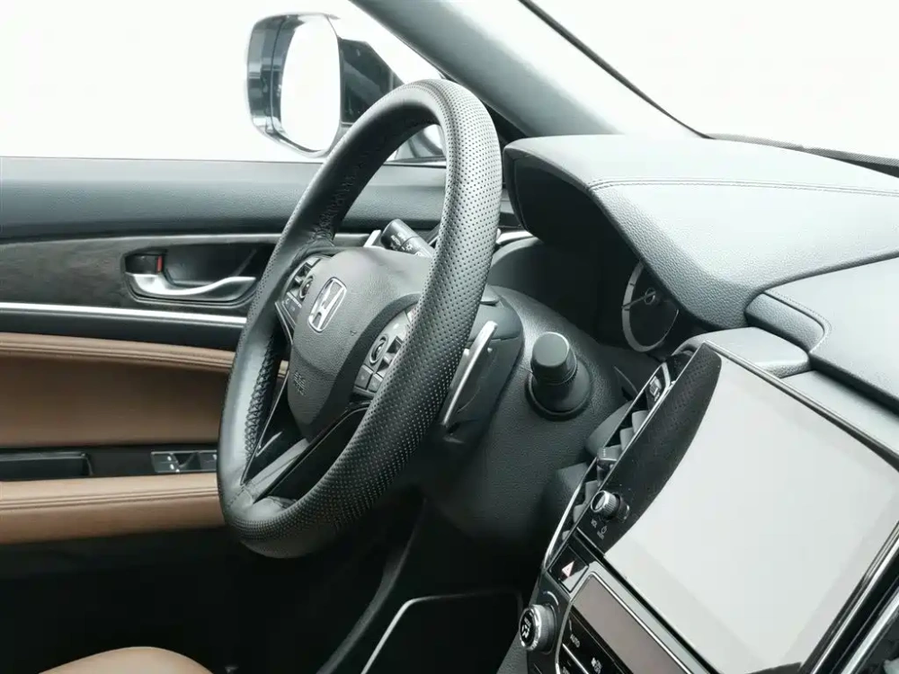 Honda Honda UR-V 2020 370TURBO 2WD Premium Elegance Edition