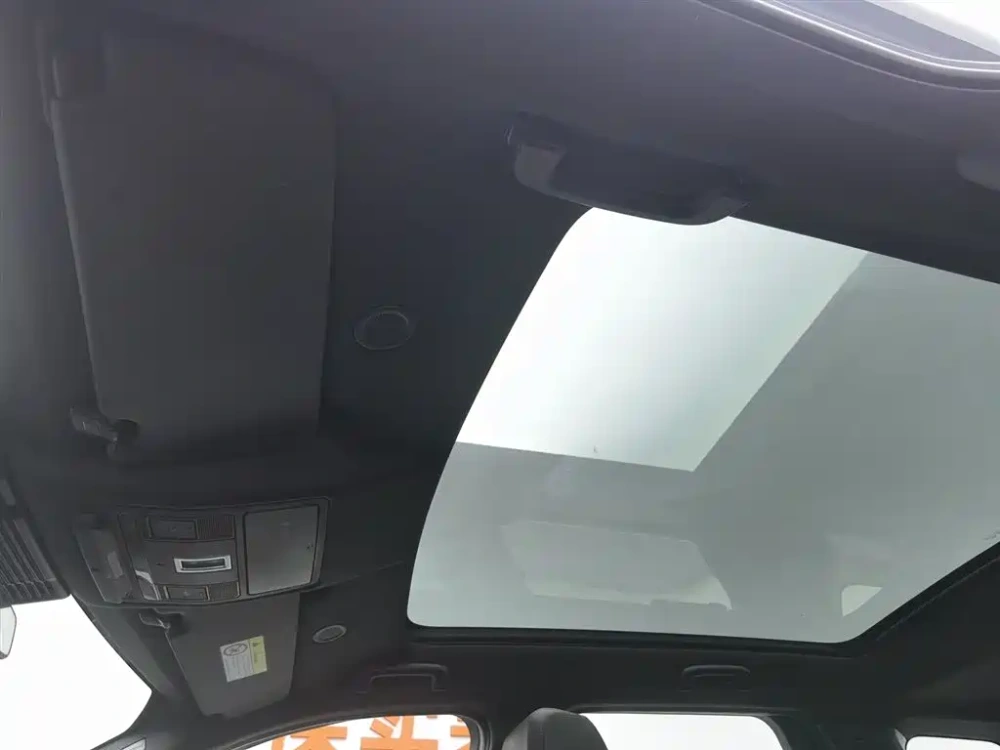 Land Rover Discovery Sport 2022 Model 249PS R-Dynamic S Performance Edition 5-Seater
