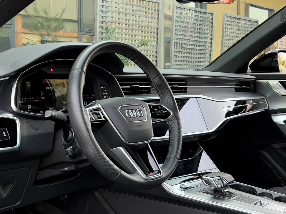 Audi Audi A6 (Import) 2023 Model Avant 45 TFSI Grand Explorer Edition