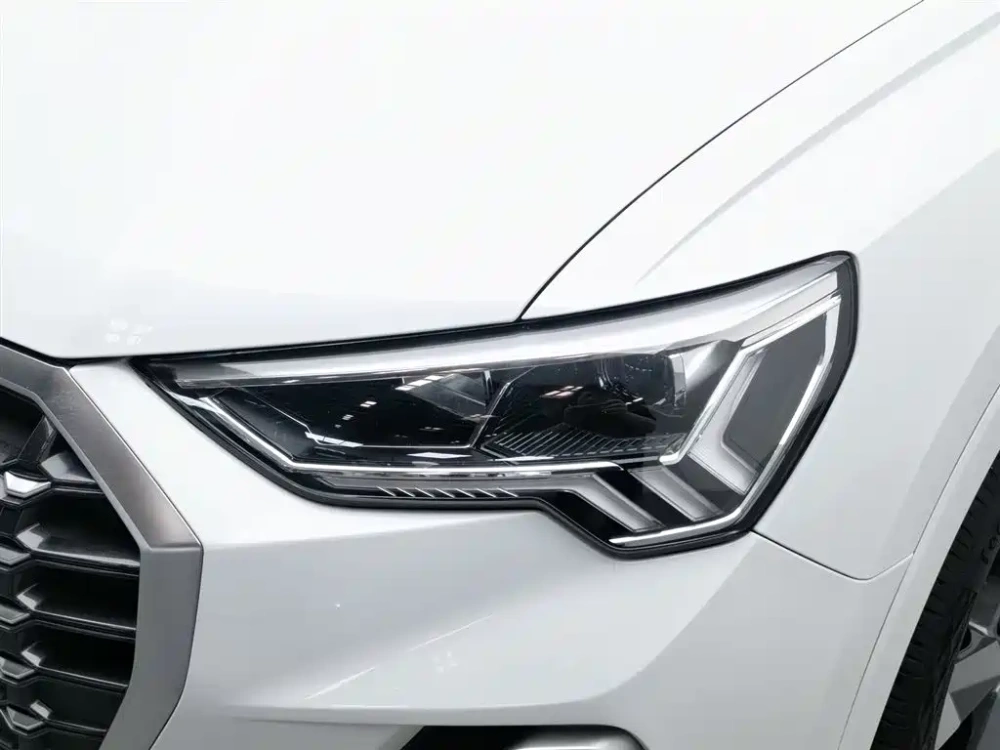 Audi Audi Q3 2019 35 TFSI Fashion Sport