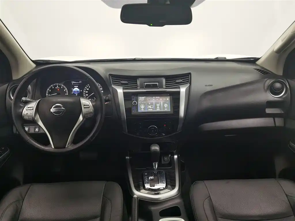 Nissan Terra 2018 2.5L Automatic 2WD Smart Enjoy Edition