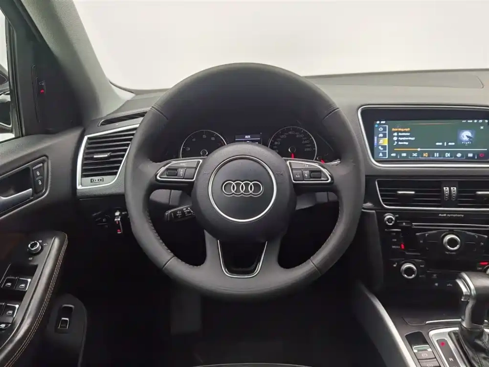 Audi Audi Q5 2017 Plus 40 TFSI Technology
