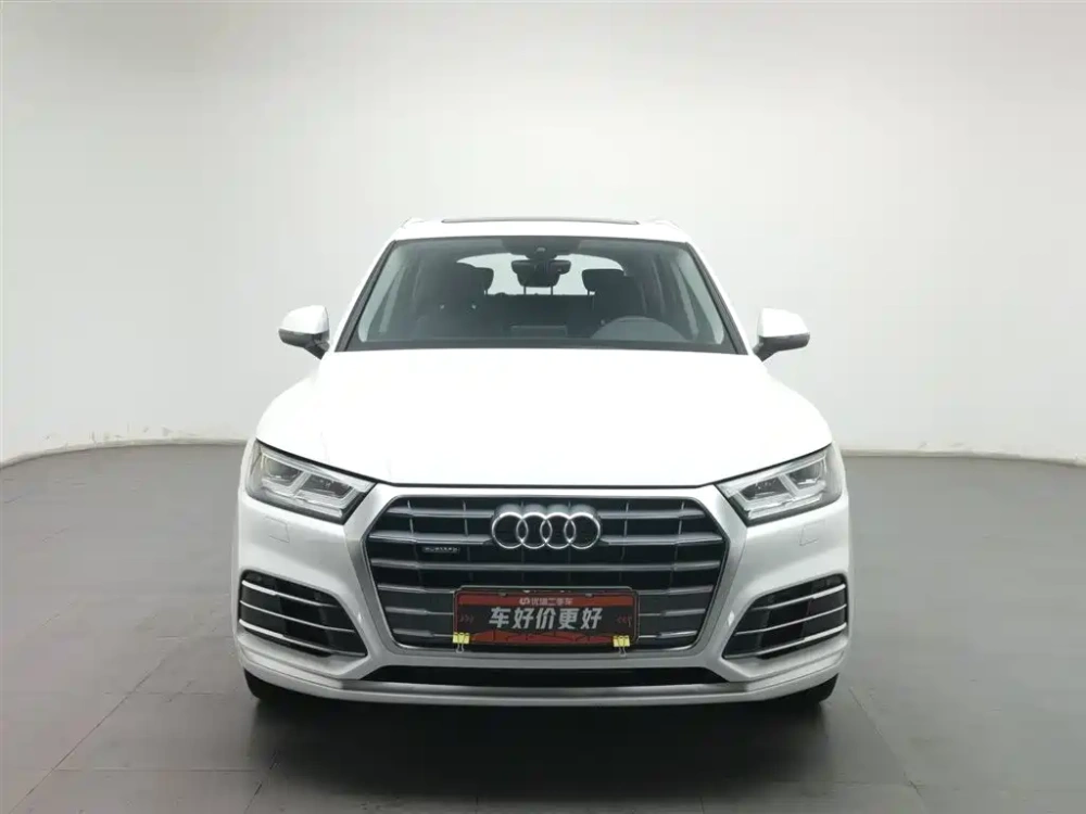 Audi Audi Q5L 2020 Facelift 40 TFSI Honor Fashion