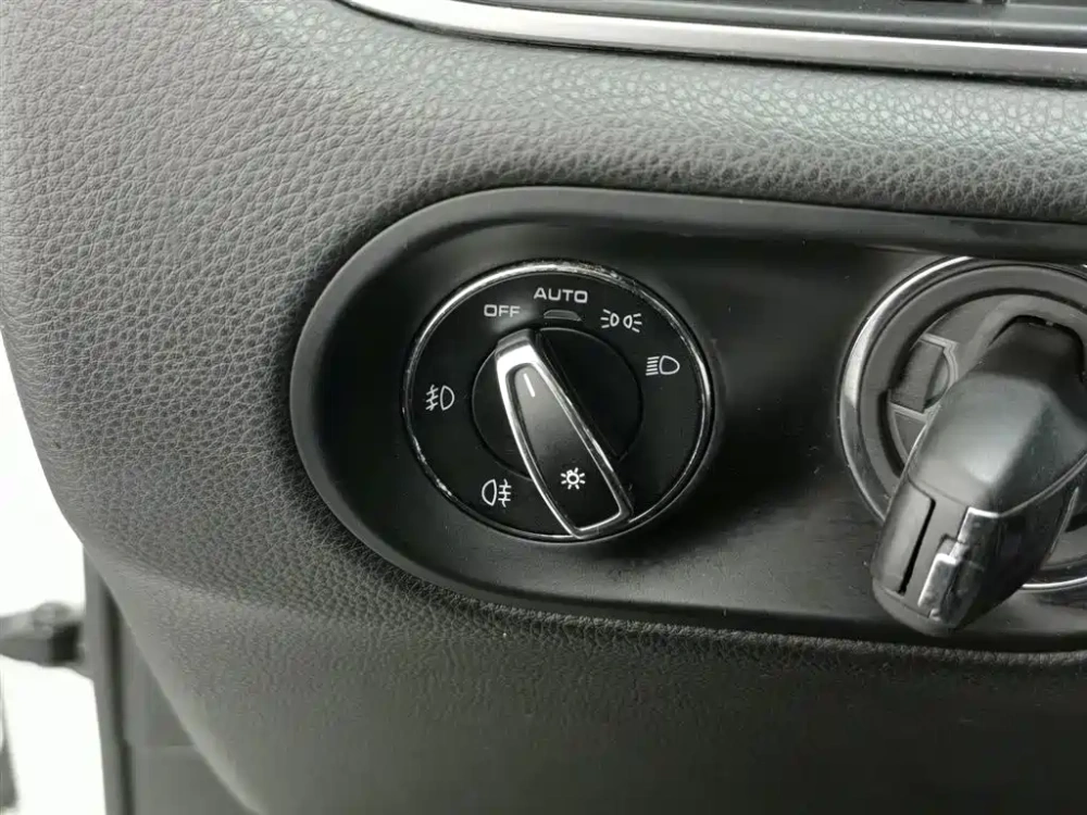 Porsche Macan 2016 Macan 2.0T