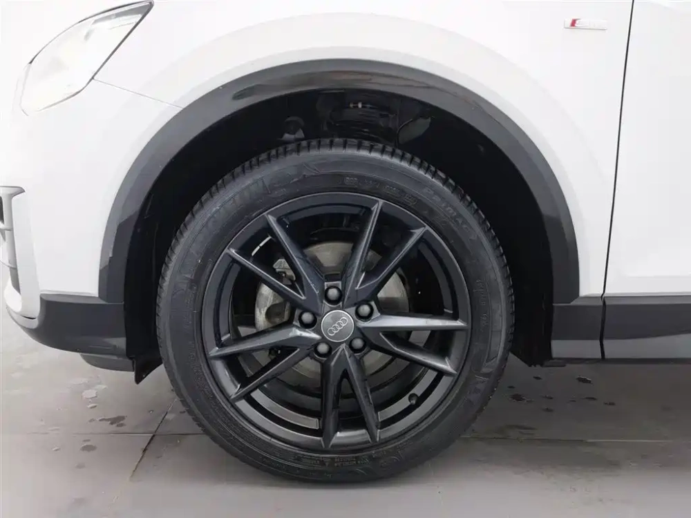 Audi Audi Q2L 2018 35 TFSI Launch Exclusive Edition China V