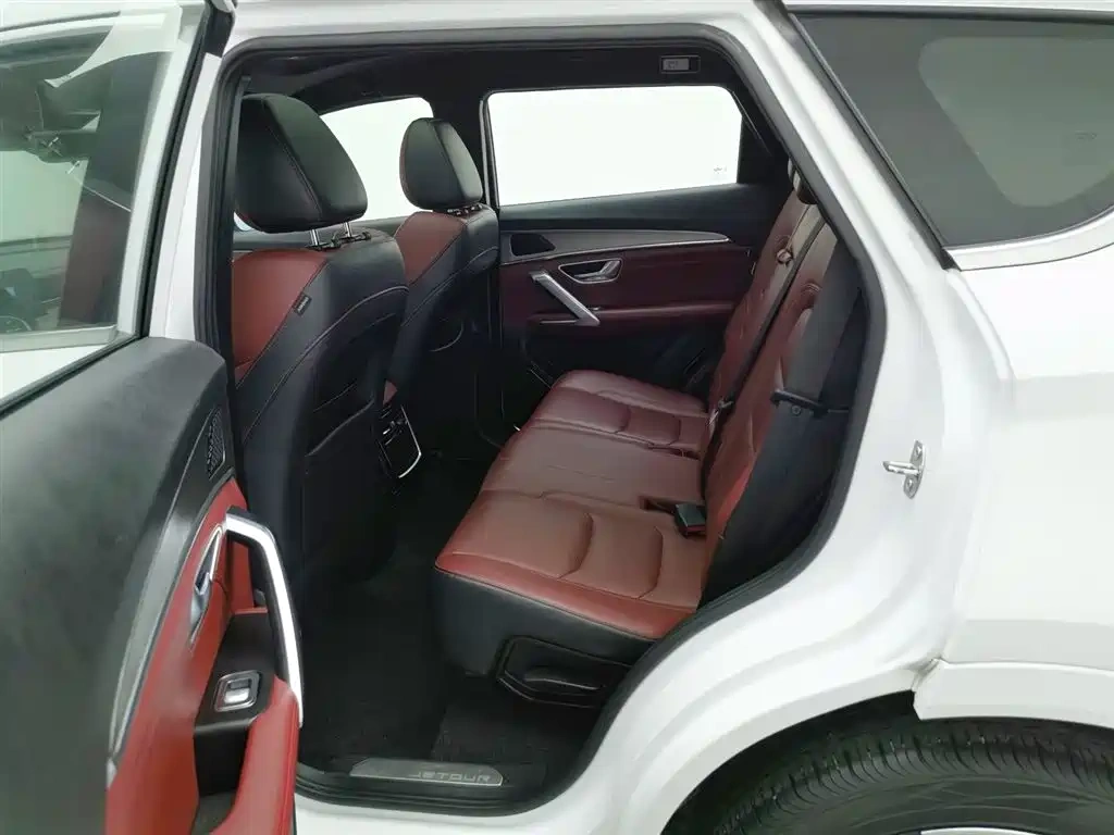 Jetour Jetour X70 PLUS 2021 Zhuge 1.6T DCT Kongming 7-seater