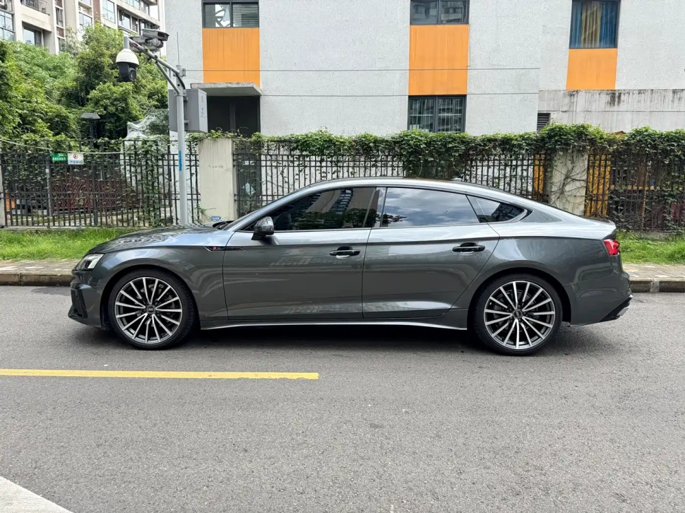 Audi Audi A5 (Import) 2023 Sportback 40 TFSI quattro Luxury Dynamic