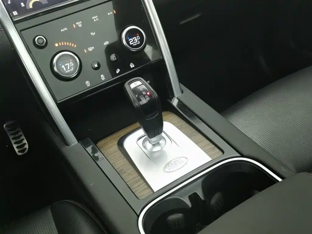 Land Rover Discovery Sport 2022 Model 249PS R-Dynamic S Performance Edition 5-Seater