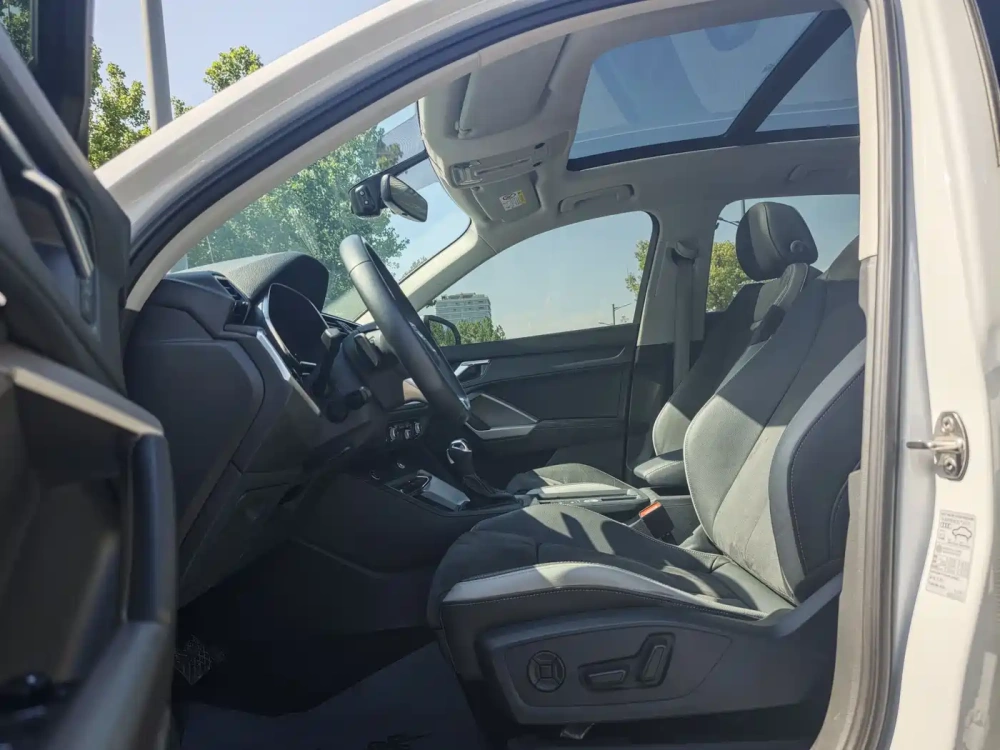 Audi Audi Q3 2023 35 TFSI Fashion Dynamic (1.4T)