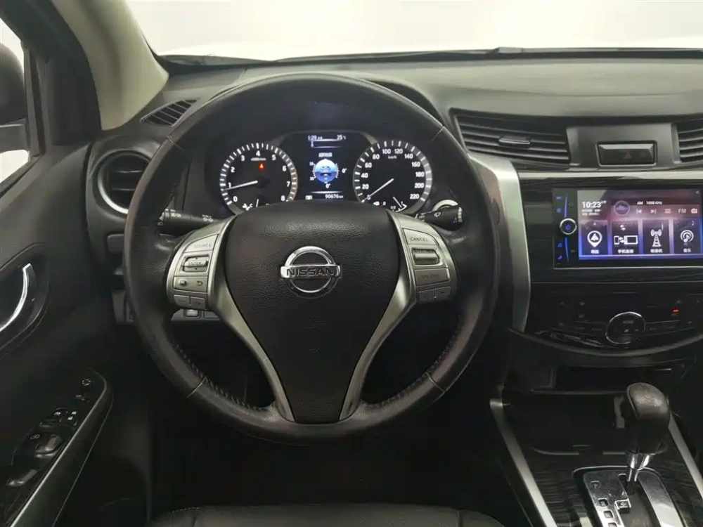Nissan Terra 2018 2.5L Automatic 2WD Smart Enjoy Edition