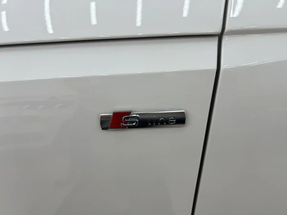 Audi Audi A4L 2022 40 TFSI Luxury Dynamic
