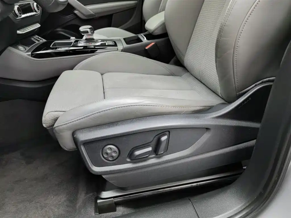 Audi Audi Q5L Sportback 2021 45 TFSI Luxury