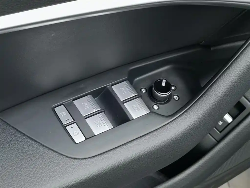 Audi Audi A6L 2025 45 TFSI quattro Premium Sport