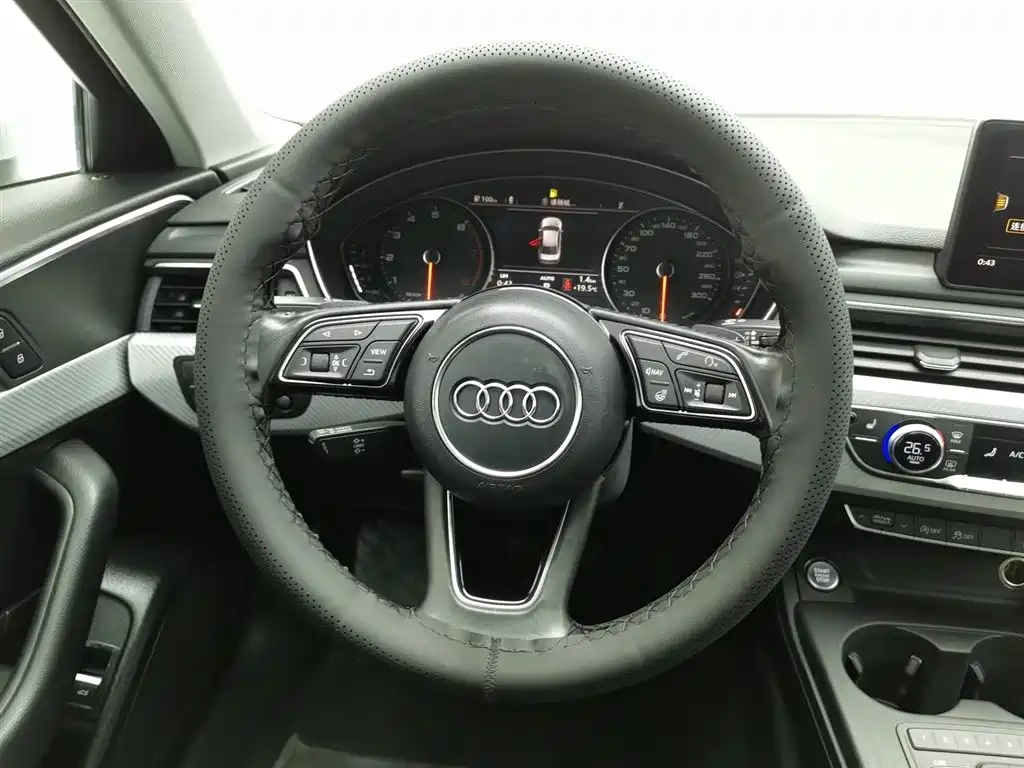 Audi Audi A4L 2017 40 TFSI Fashion Edition