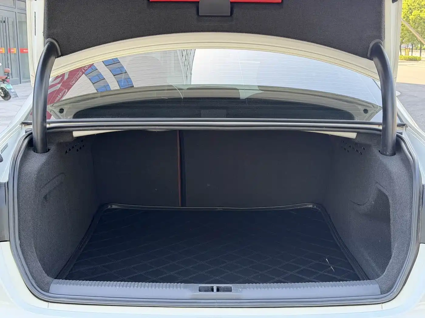 Audi Audi A4L 2013 35 TFSI Automatic Standard