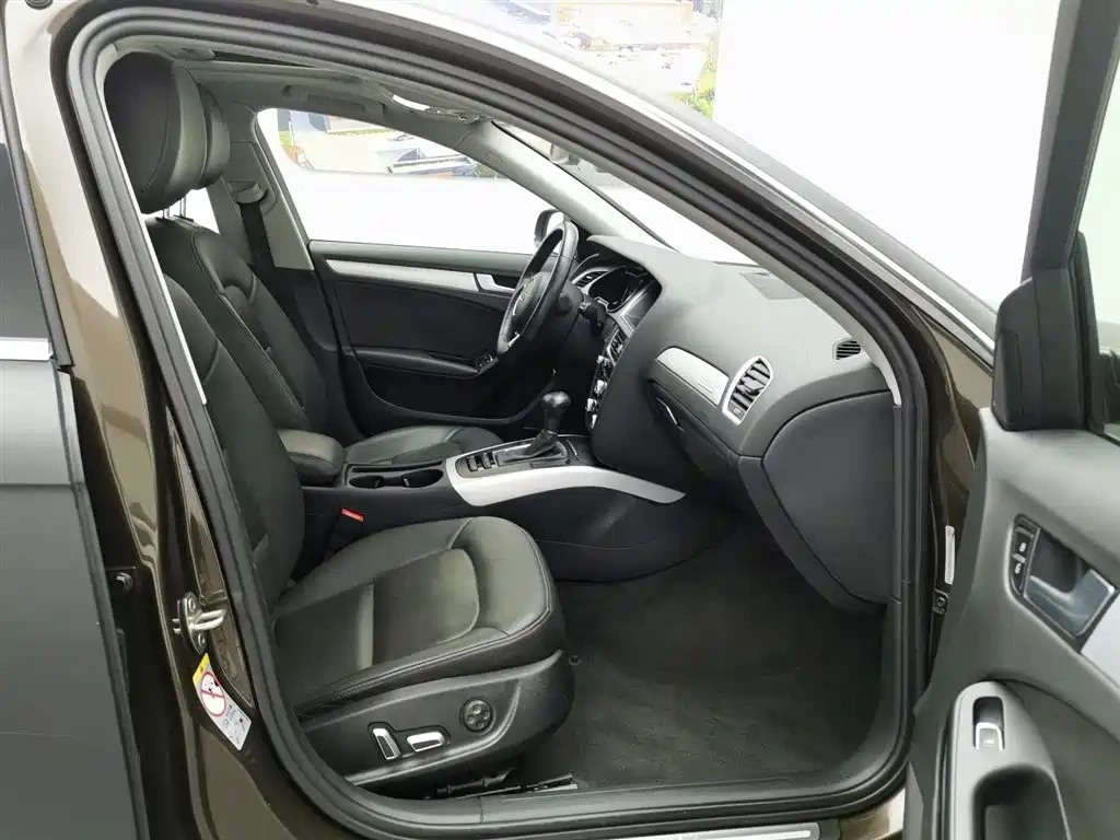 Audi Audi A4L 2015 45 TFSI quattro Individual Sport