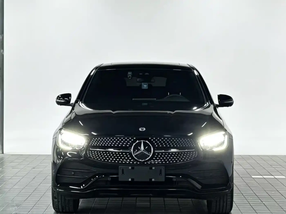 Mercedes-Benz Mercedes-Benz GLC Coupe 2021 GLC 300 4MATIC Coupe SUV