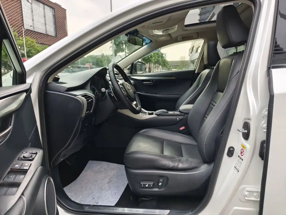 Lexus Lexus NX 2015 200t AWD F Sport