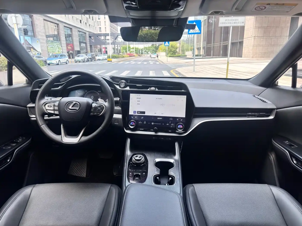 Lexus Lexus RZ 2023 450e 4WD Deluxe