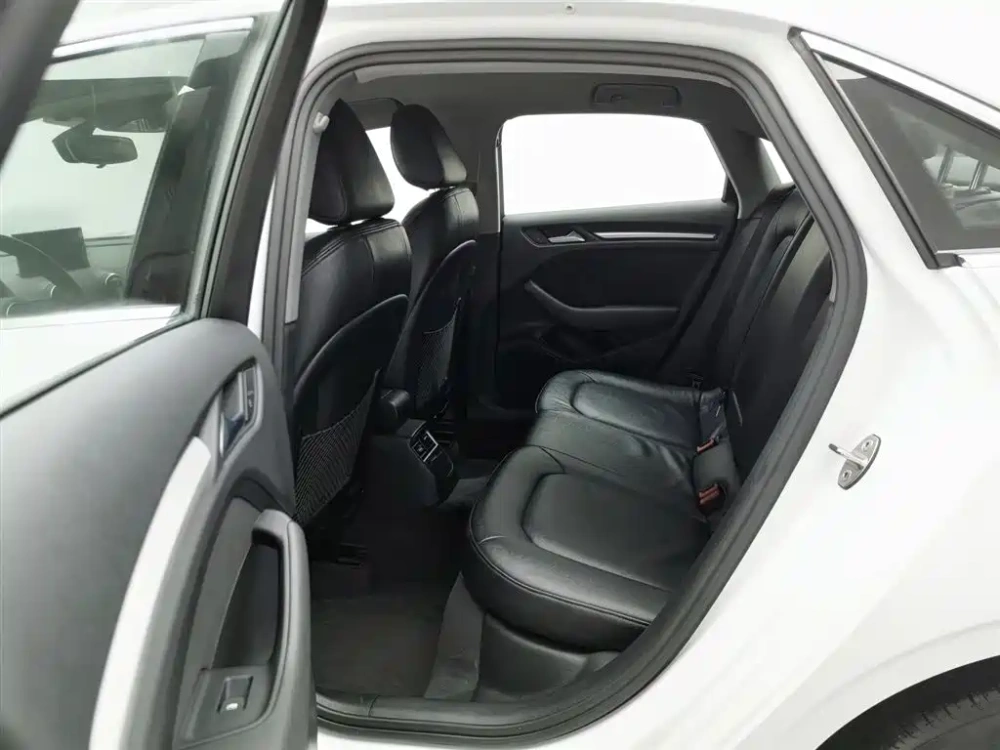Audi Audi A3 2019 Limousine 35 TFSI Progressive China VI