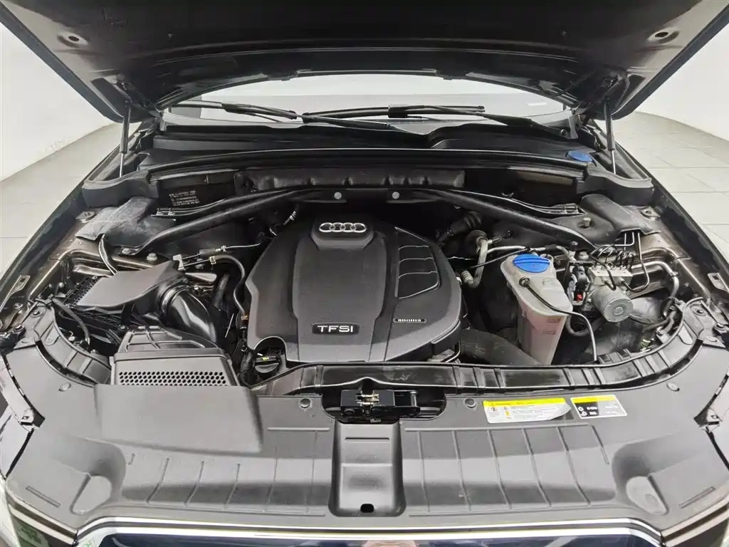 Audi Audi Q5 2017 Plus 40 TFSI Progressive