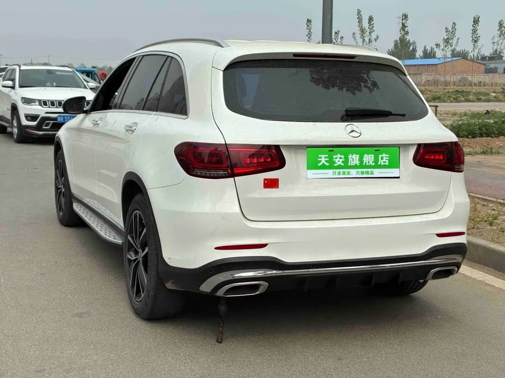 Mercedes-Benz Mercedes-Benz GLC 2021 GLC 260 L 4MATIC Luxury