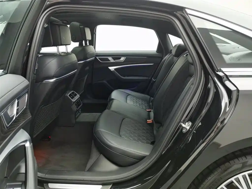 Audi Audi A6L 2025 45 TFSI quattro Premium Sport