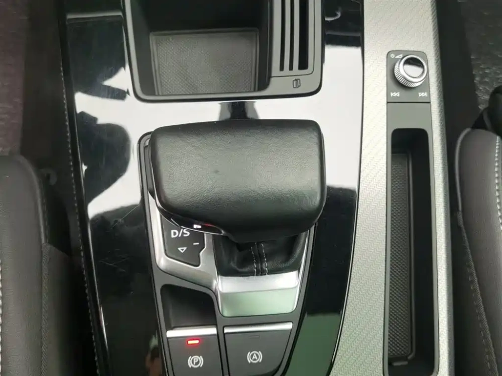Audi Audi Q5L 2022 Facelift 40T Luxury Dynamic