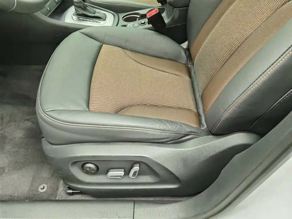 Audi Audi Q3 2018 30 TFSI Fashion Collector's Edition